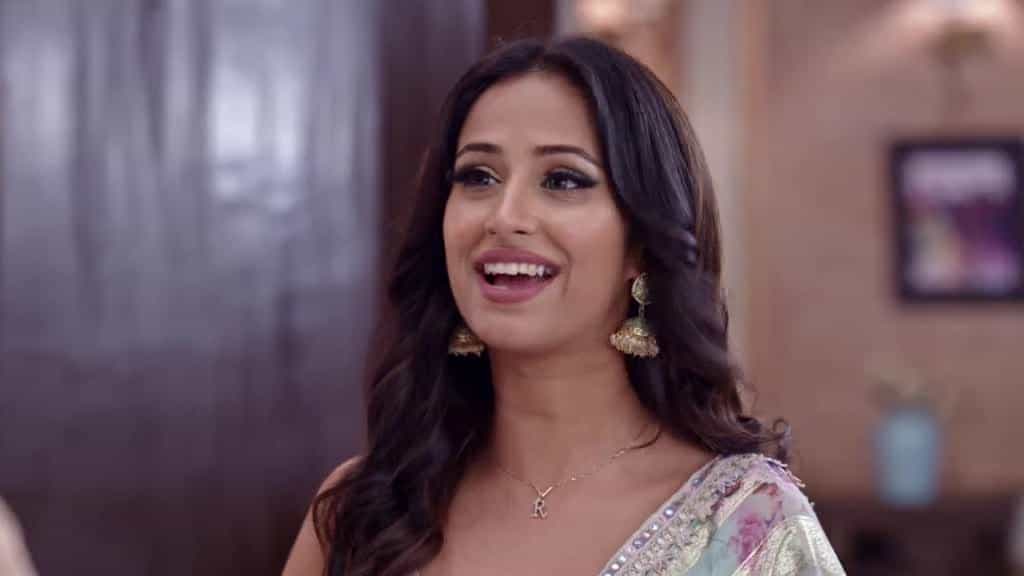 Bhagya Lakshmi - Episode 821