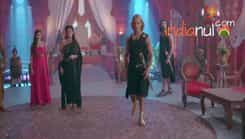 Porus - Episode 215
